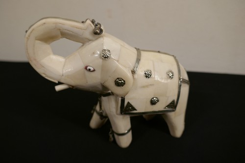 Elefant aus plättchen bein - aus,