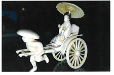 Sehr schöne Zelluloid Arbeit