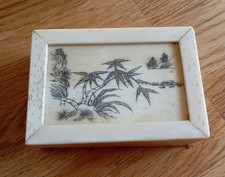 kleine alte Dose aus Bein